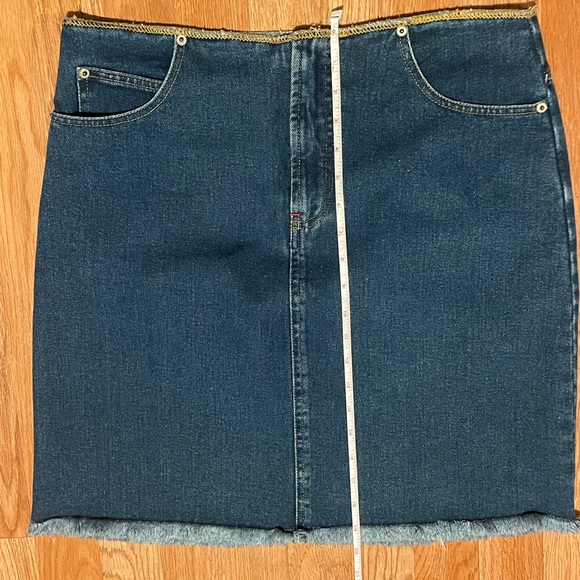 Vintage Bill Blass Distressed Raw Hem Denim Skirt Size 10 - Picture 8 of 10